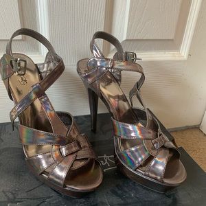 Purple 2 toned heels